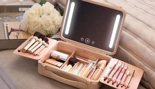 En Lueur Beauty Case: The Only Makeup Case You’ll Need